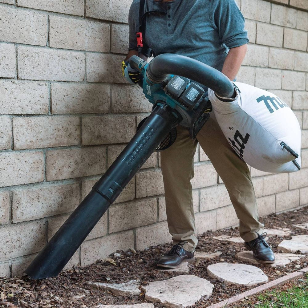 Makita XBU04PTV 36V (18V X2) LXT Brushless Blower Kit with Vacuum Attachment Kit, dual port charger (5.0Ah)