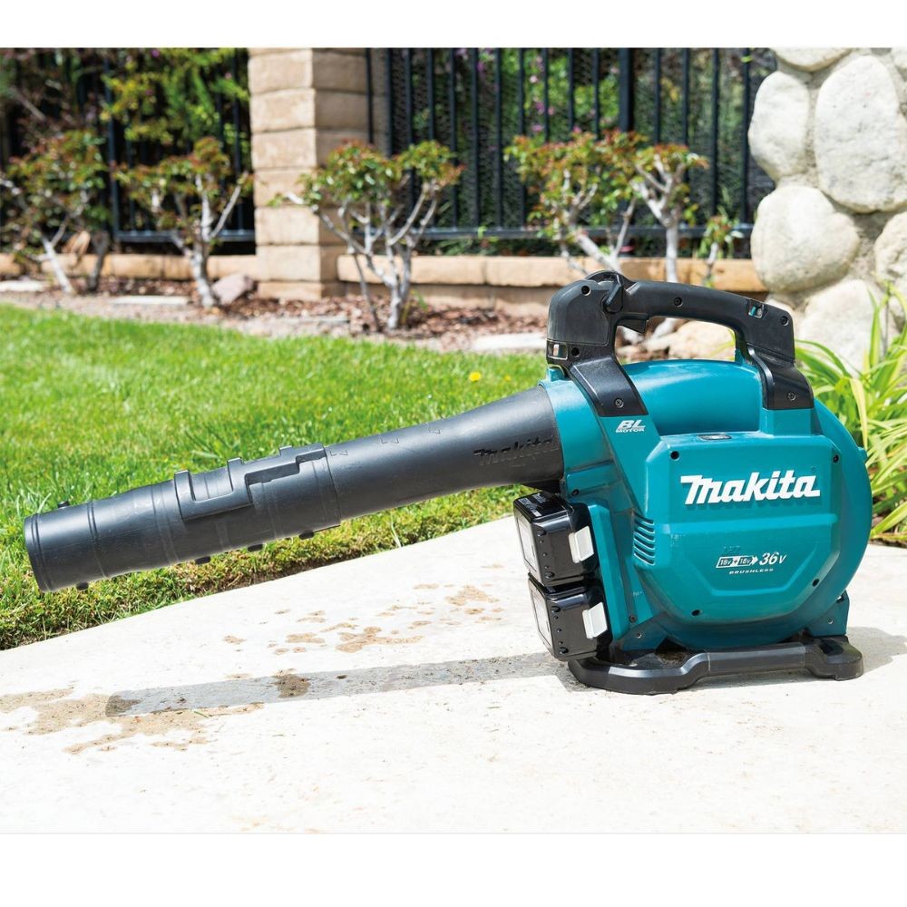 Makita XBU04PTV 36V (18V X2) LXT Brushless Blower Kit with Vacuum Attachment Kit, dual port charger (5.0Ah)