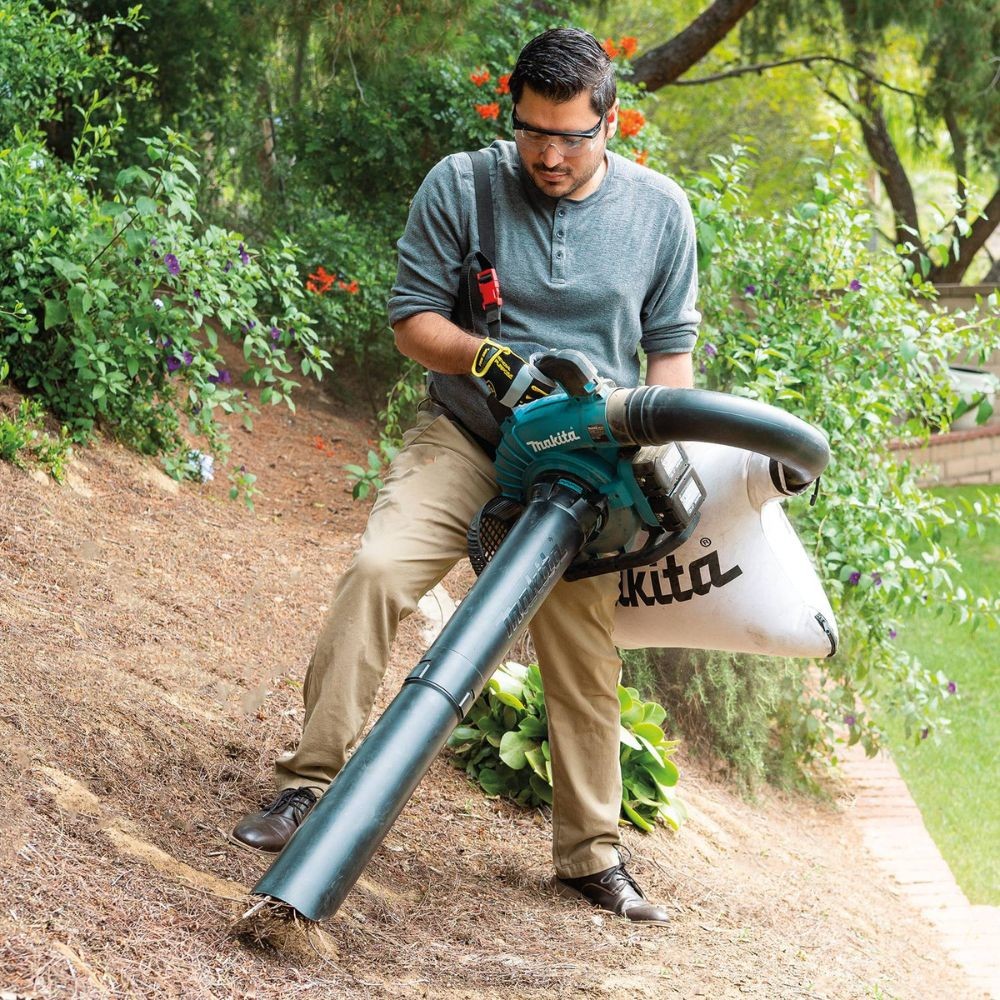 Makita XBU04PTV 36V (18V X2) LXT Brushless Blower Kit with Vacuum Attachment Kit, dual port charger (5.0Ah)