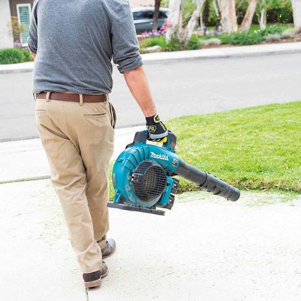 Makita XBU04PT 18V X2 (36V) LXT Blower Kit (5.0Ah)